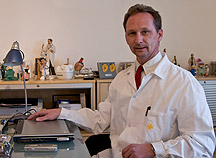 Dr. Andreas Temmel